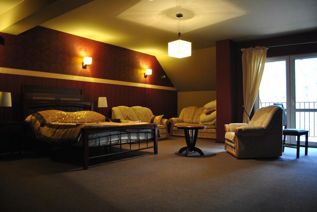 Motel Db2000 Biłgoraj Rum bild