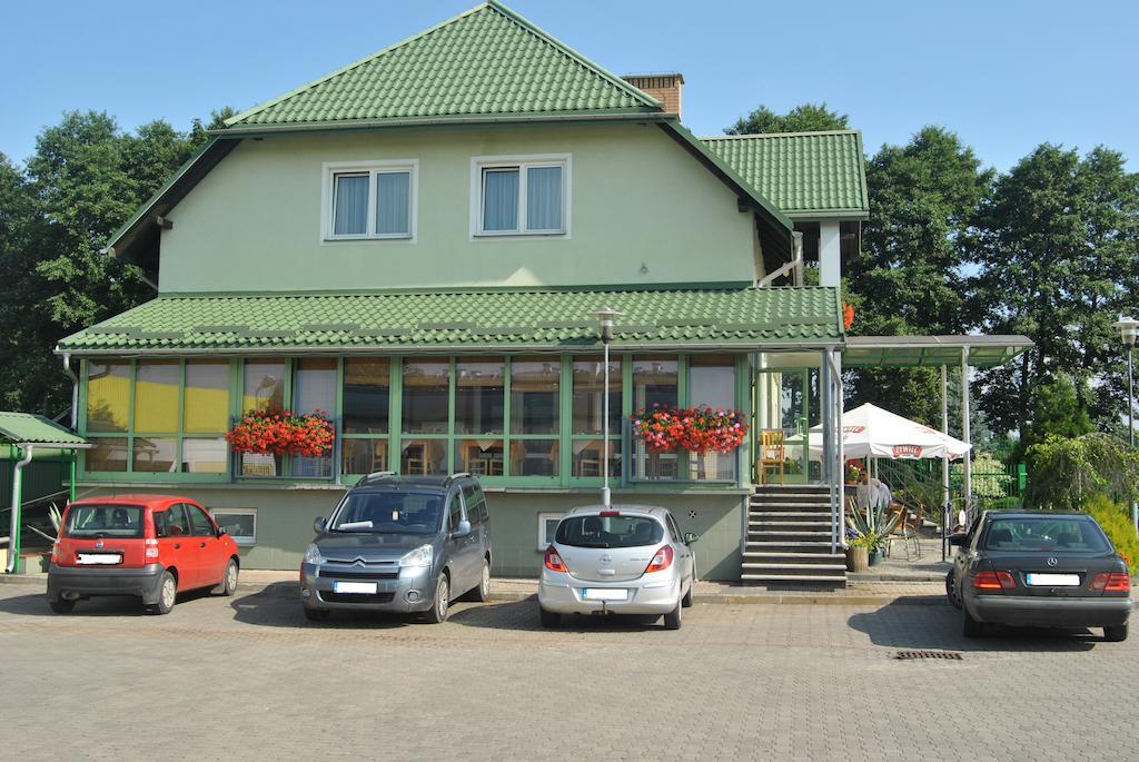 Motel Db2000 Biłgoraj Exteriör bild